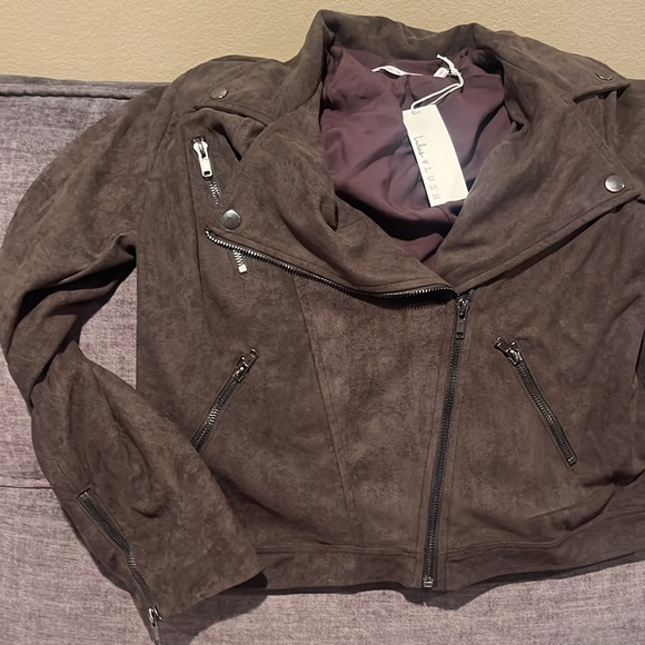 NWT Lulus Catch You on the Flip Side Charcoal Grey Suede Moto Jacket size Small - Picture 9 of 11